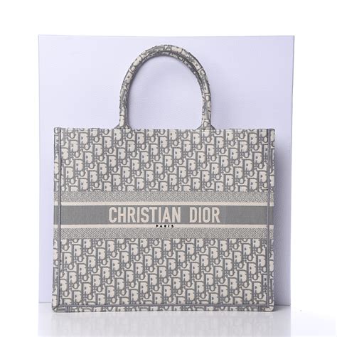 dior book tote grey